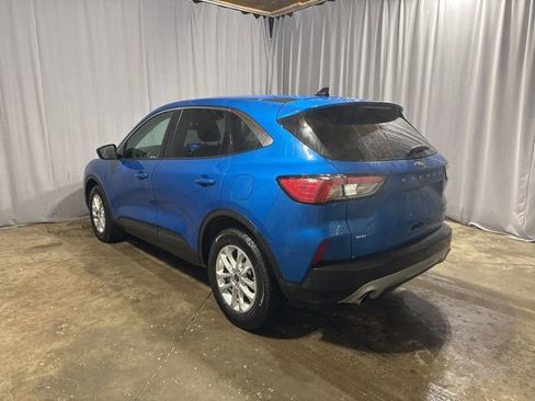 Used 2021 Ford Escape SE w/ Convenience Package image 9