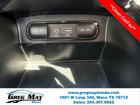 Used 2018 Kia Sorento FWD image 28