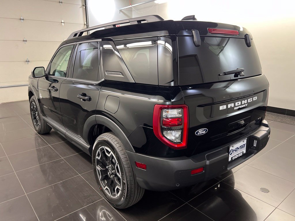 New 2026 Ford Bronco Sport Outer Banks AWD/4WD image 4