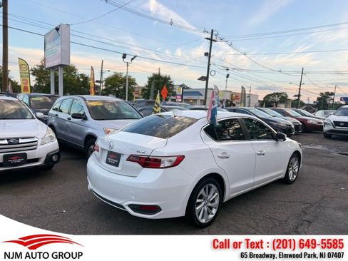 Used 2016 Acura ILX FWD image 7