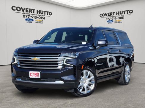Used 2022 Chevrolet Suburban High Country w/ Max Trailering Package AWD/4WD image 1