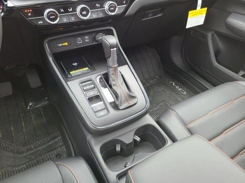 Used 2025 Honda CR-V Sport Touring image 26