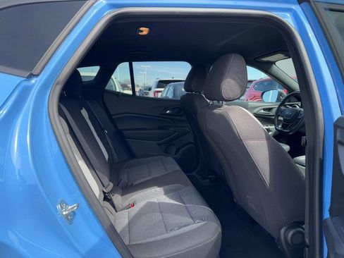 Used 2024 Chevrolet Trax RS w/ Driver Confidence Package image 5