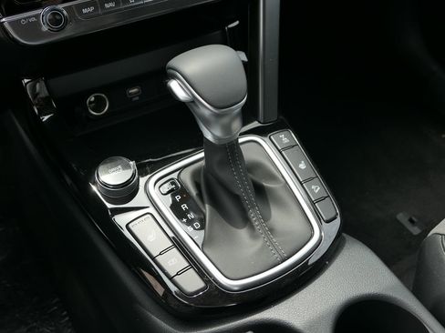 New 2025 Kia Seltos X-Line image 21