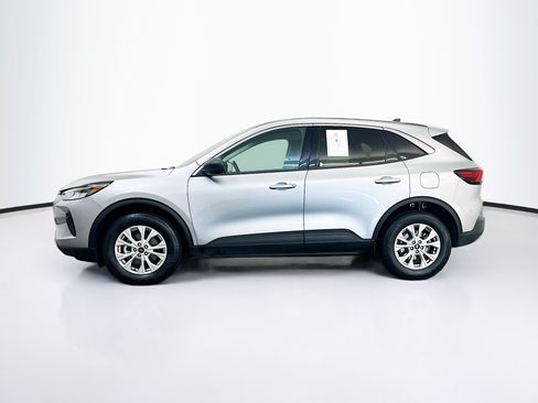Used 2024 Ford Escape Active AWD/4WD image 4