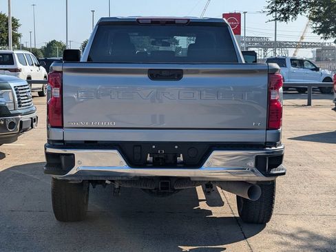 Used 2025 Chevrolet Silverado 3500 LT w/ Safety Package AWD/4WD image 5