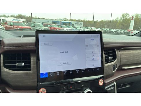 Used 2024 Ford Expedition Max Limited image 16