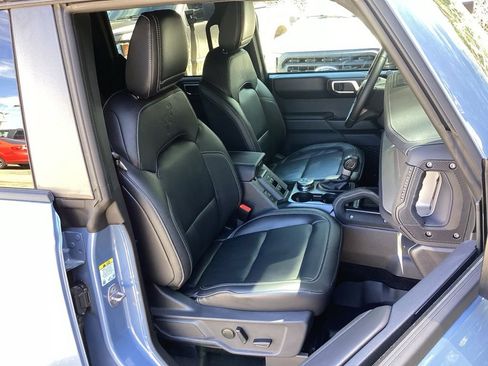 New 2025 Ford Bronco Outer Banks w/ Sasquatch Package AWD/4WD image 34