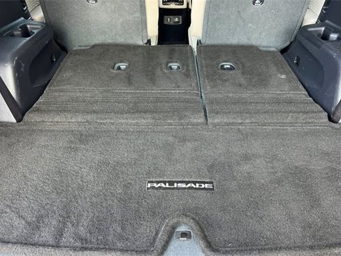 Used 2023 Hyundai Palisade Calligraphy image 21