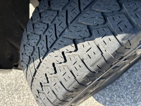 Used 2022 Chevrolet Silverado 1500 LT image 13