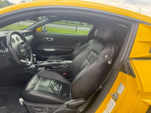 Used 2016 Ford Mustang GT Premium w/ Equipment Group 401A RWD image 11