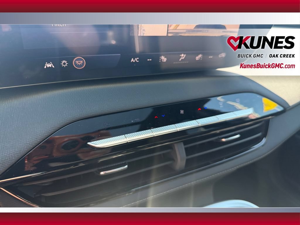 New 2026 Buick Enclave Preferred w/ Power Package AWD/4WD image 28