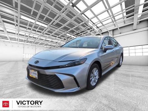 Used 2026 Toyota Camry LE w/ Convenience Package AWD/4WD image 8