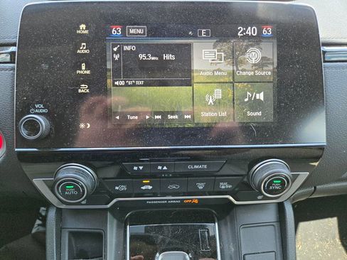 Used 2017 Honda CR-V EX-L image 10