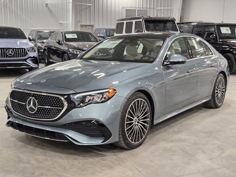 New 2026 Mercedes-Benz E 450 4MATIC Sedan image 40
