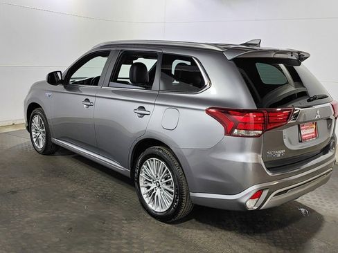 Used 2022 Mitsubishi Outlander SEL image 5