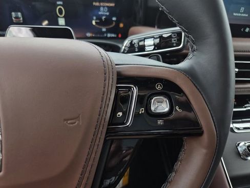 New 2026 Lincoln Aviator Reserve AWD/4WD image 22