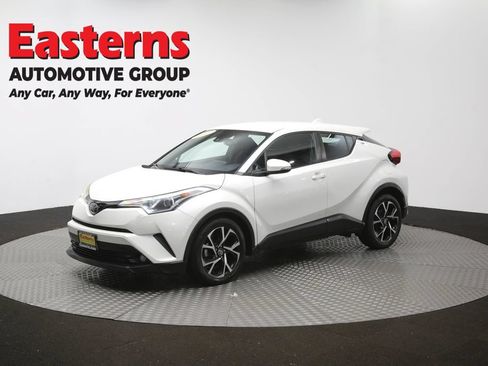 Used 2018 Toyota C-HR XLE FWD image 56