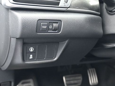 Used 2019 Honda Accord Sport image 14