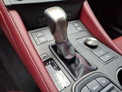 Used 2016 Lexus RC 200t RWD image 24