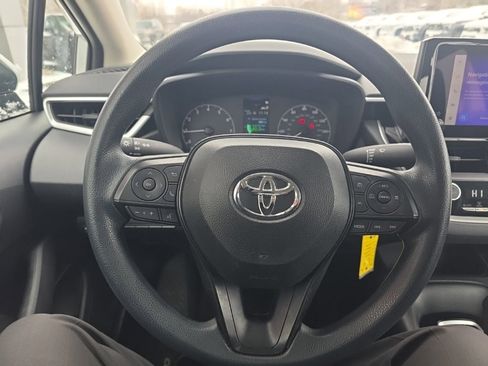 Used 2024 Toyota Corolla LE image 18