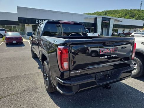 New 2025 GMC Sierra 1500 Pro w/ Graphite Edition image 3