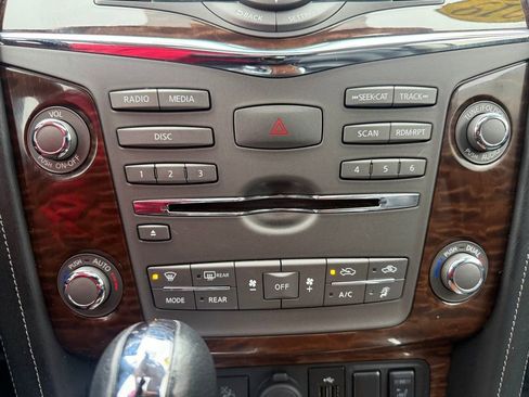 Used 2019 Nissan Armada SL w/ Premium Package image 27