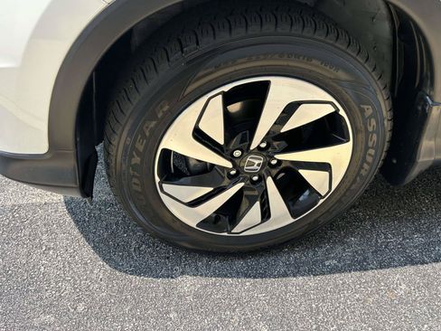 Used 2016 Honda CR-V Touring image 5