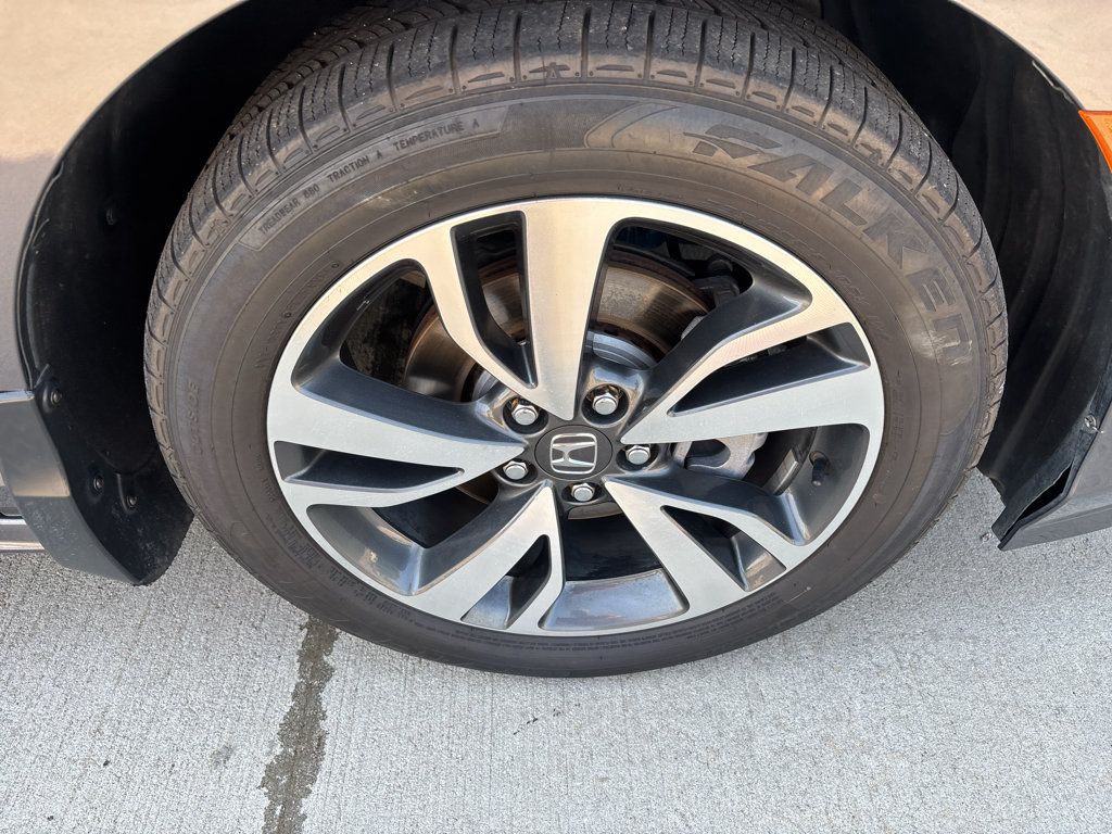 Used 2023 Honda Odyssey Touring image 28