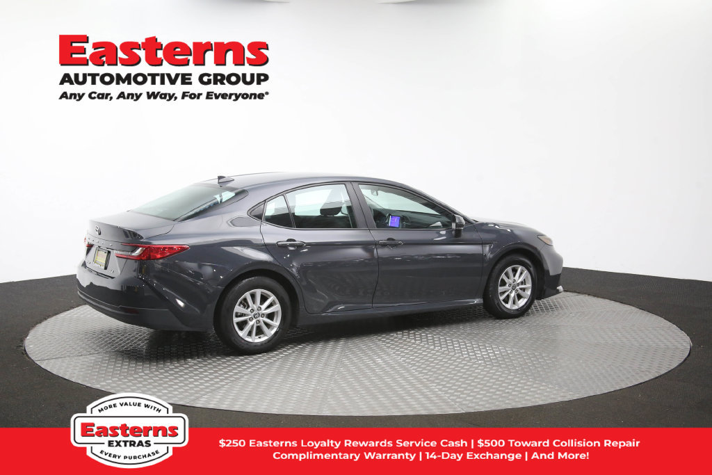 Used 2025 Toyota Camry LE FWD image 41
