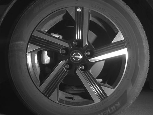 Used 2025 Nissan Sentra SV image 12