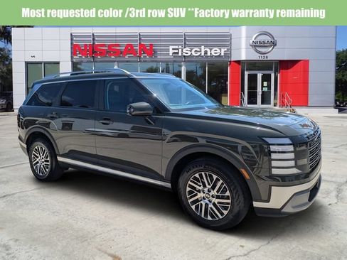Used 2026 Hyundai Palisade SEL FWD image 1