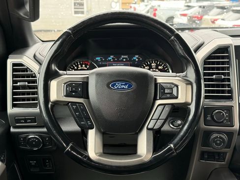 Used 2018 Ford F150 Platinum w/ Equipment Group 701A Luxury image 19