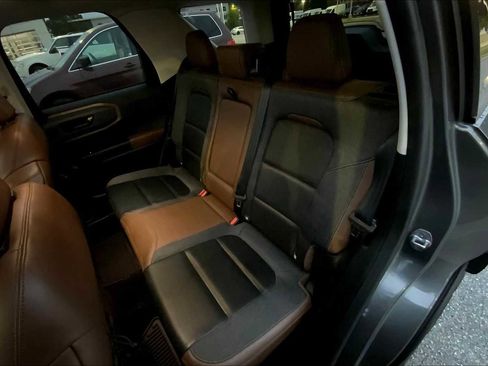 Used 2022 Ford Bronco Sport Outer Banks w/ Tech Package image 39