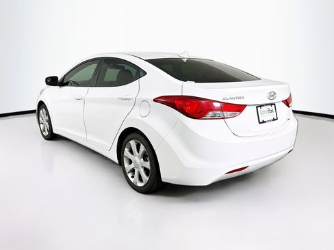 Used 2011 Hyundai Elantra Limited FWD image 5