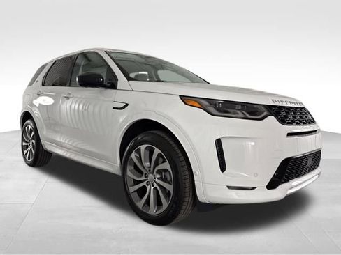 New 2025 Land Rover Discovery Sport S image 6