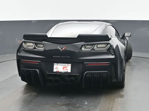 Used 2016 Chevrolet Corvette Z06 w/ 2LZ Preferred Equipment Group image 4