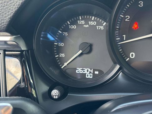 Used 2023 Porsche Macan image 24