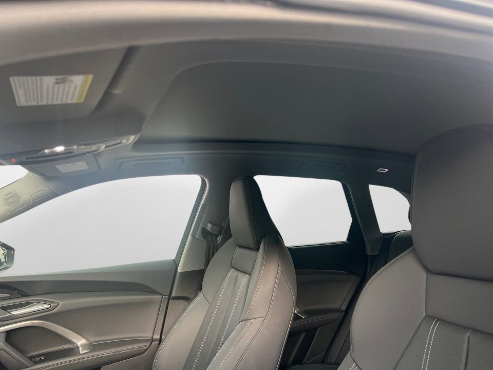 Certified 2025 Audi Q5 Premium w/ Premium Plus AWD/4WD image 11