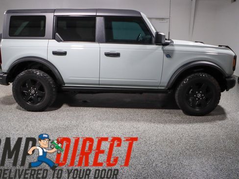 Used 2023 Ford Bronco Black Diamond AWD/4WD image 6
