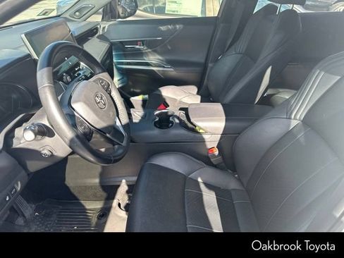 Used 2022 Toyota Venza Limited w/ Advanced Technology Package AWD/4WD image 4
