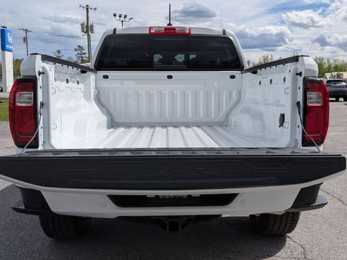 New 2026 GMC Canyon Elevation w/ Convenience Package AWD/4WD image 10