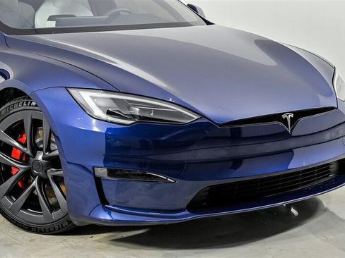 Used 2024 Tesla Model S Plaid AWD/4WD image 2