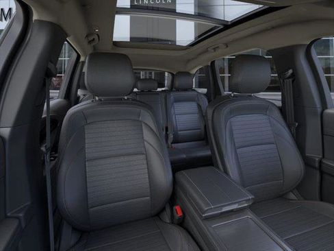 New 2026 Lincoln Nautilus Reserve image 10