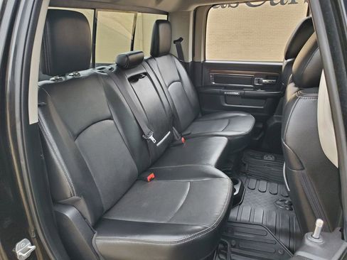 Used 2016 RAM 3500 Laramie w/ Convenience Group image 20