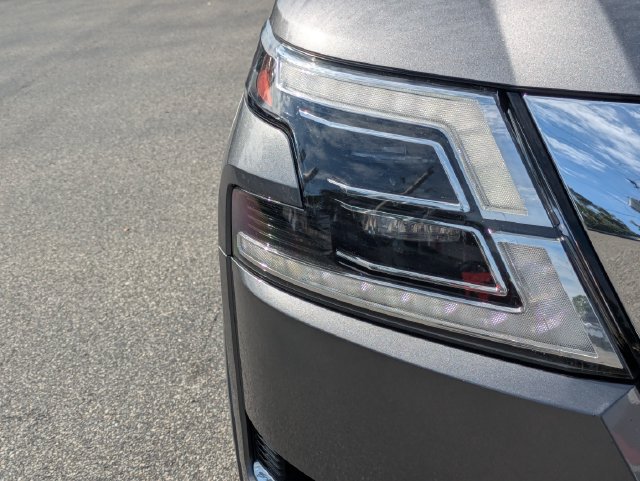 Certified 2023 Nissan Armada SV w/ Cargo Package AWD/4WD image 10