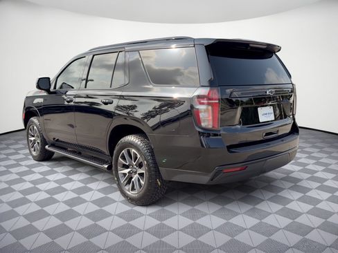 Certified 2024 Chevrolet Tahoe Z71 w/ Luxury Package AWD/4WD image 3