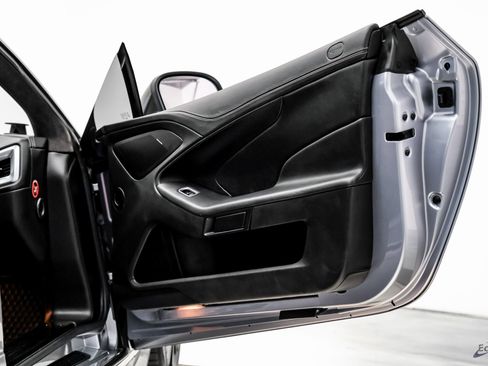 Used 2014 Aston Martin Vanquish Coupe image 52