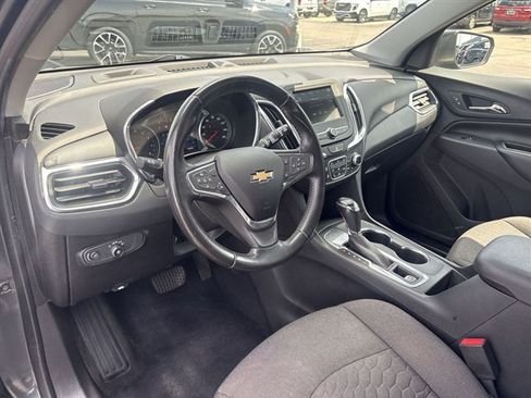 Certified 2019 Chevrolet Equinox LT w/ Driver Convenience Package FWD image 10