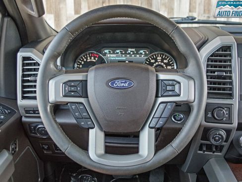 Used 2018 Ford F150 King Ranch w/ Equipment Group 601A Luxury AWD/4WD image 13